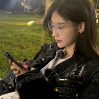 Viên Nhất Kỳ • Chị