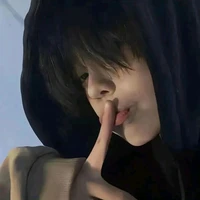 Hùng Kim Ngưu (B)