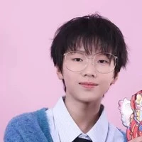 Nhiếp Vĩ Thần