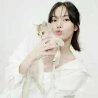 Lalisa Manoban(cô)