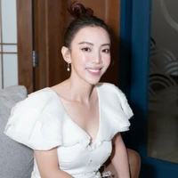 T.Trang (mẹ Huy)