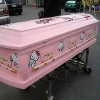 Quan tài hường hường hello kitty