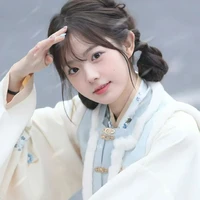 Giải Ý(bạnnữ9)