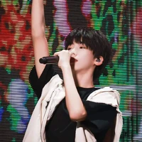 Nhiếp Vĩ Thần
