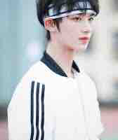 Hanni(bạn SoJun)