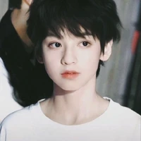 Dương Hàm Bác (🎐)