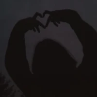 Nhân vật bí ẩn