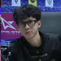 Nguyễn Hữu Đạt(Phoenix)