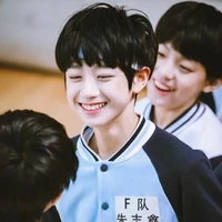 Chu Chí Hâm 16 tuổi