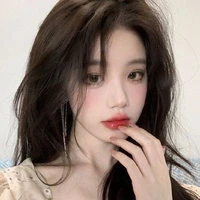 Nghiêm Đình ( bạn thân nữ9 )