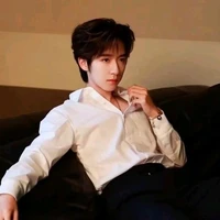 Hạ Tuấn Lâm _ tứ thiếu lg