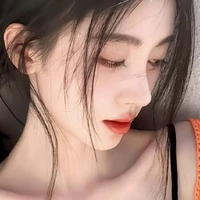 Thượng Hoà Quỳnh(mẹ anh)