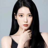 Lee Ji-eun(Iu)