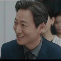Bố Kim Da Yeon 