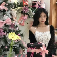 Vương Trí Tú - bạn nu9