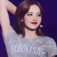 Lisa/chị y