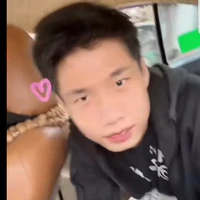 Yiwei_ Thuyên
