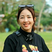 Hồng Thắm