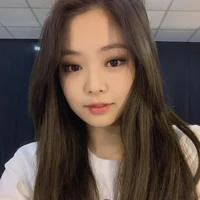 Kim Jennie (Em)