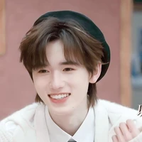 Tống Á Hiên