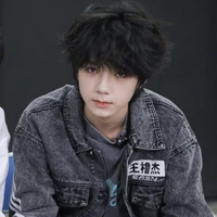 Vương Lỗ Kiệt (King. W)