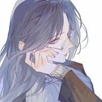 • Nhật Hoàng Yến •