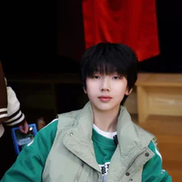 Nhiếp Vĩ Thần