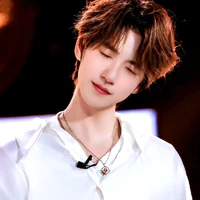 Hạ Tuấn Lâm -Em
