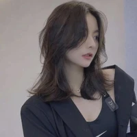 Huỳnh khánh Ngọc/Lâm Khánh Ngọc