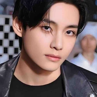 Kim Taehyung (V)