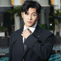Nguyễn Tuấn Kiệt - Gin Tuấn Kiệt