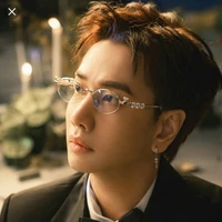 Hoàng Kim Long - Lou Hoàng