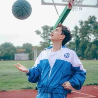 Lou Hoàng