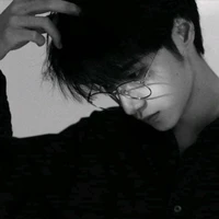 Trần Trung Khánh Hiếu( ba n9)