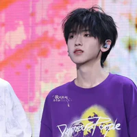 Tả Kỳ Hàm_cậu