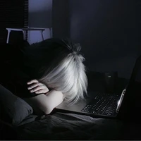 Lạ mặt e xin họi tên:3