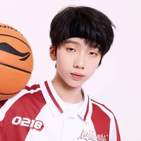 Nhiếp Vĩ Thần