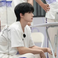 Dư Vũ Hàm (hắn 3)