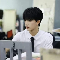Tô Tân Hạo(y)