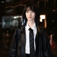 Tưởng Vân /T/