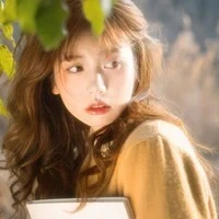 thân chủ/Cung Ngọc Hàn Hy/