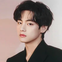 kim taehyung 
Chủ tịch công ty
