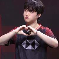 Minseok (o)