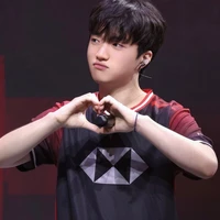 Minseok (o)