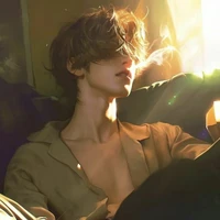 Quách Hoàng Nghễ - α Lặn