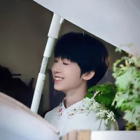 DƯƠNG BÁC VĂN-CẬU