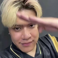 Nguyễn Công Vinh-SGP Lạc Lạc