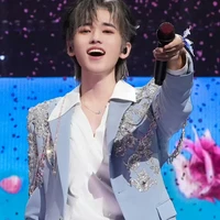 Tống Á Hiên