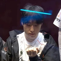 Đang tu 😞📿 | Rossa