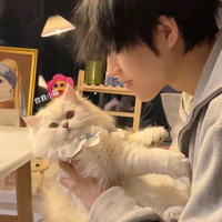 hoàng kim ngưu¹⁹ ( @nyclacailongi )